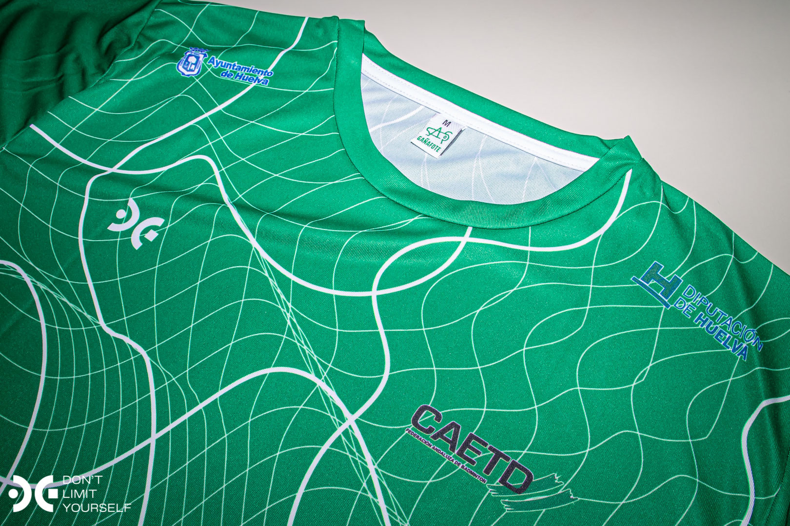 nueva equipacion de badminton