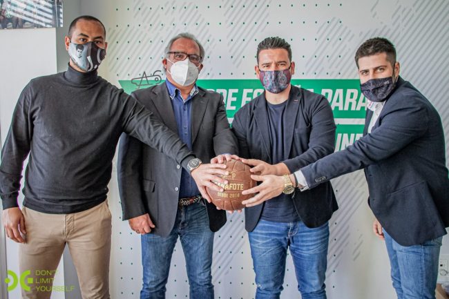 FUTBOLISTAS DE VIASPORT VESTIRÁN GAÑAFOTE